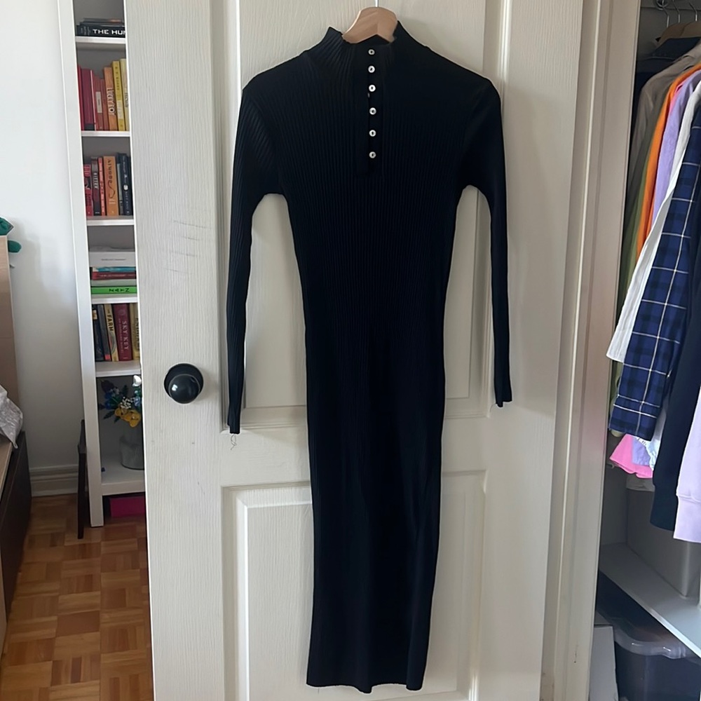 3/$30 EUC Zara ribbed dress in size S